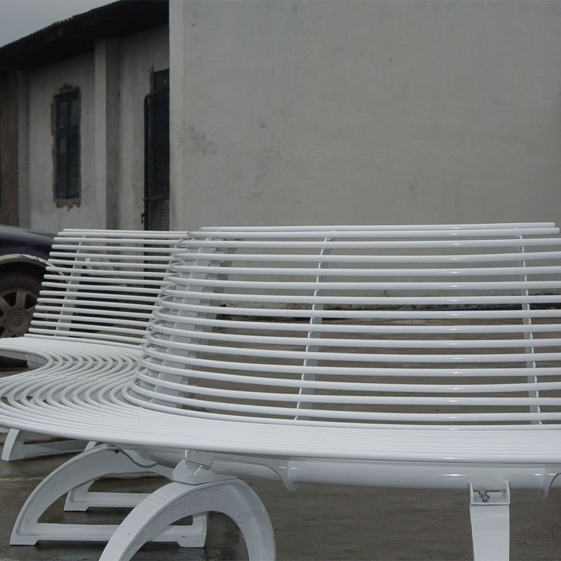 Modern Curved Park Bench Cast Iron Legs Outdoor Seating Arlau