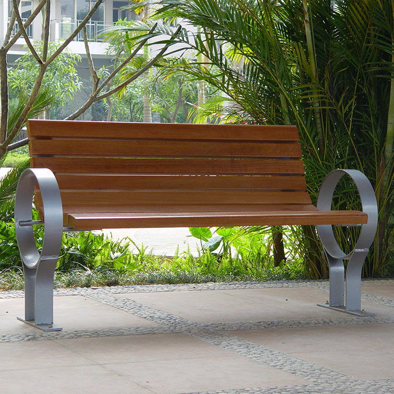 Plastic Wood Steel Outdoor Chair Weatherproof Durable Design