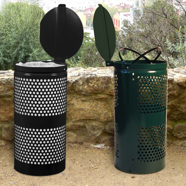 Animal-proof round metal trash can - with lock, 10-gallon steel