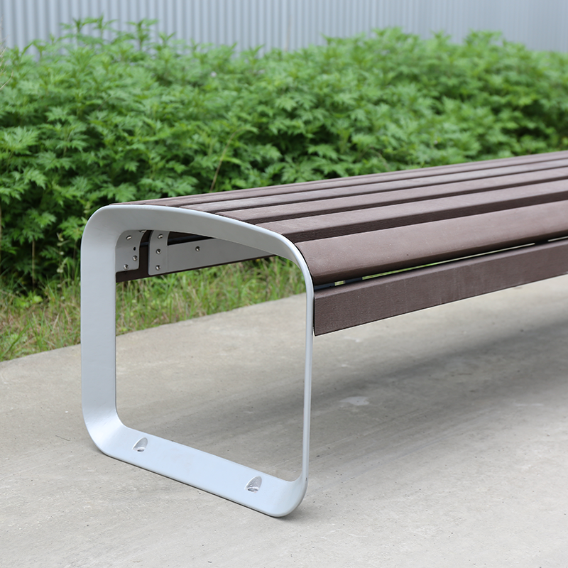 Weather-Resistant Park Bench – Plastic Wood Outdoor Seating