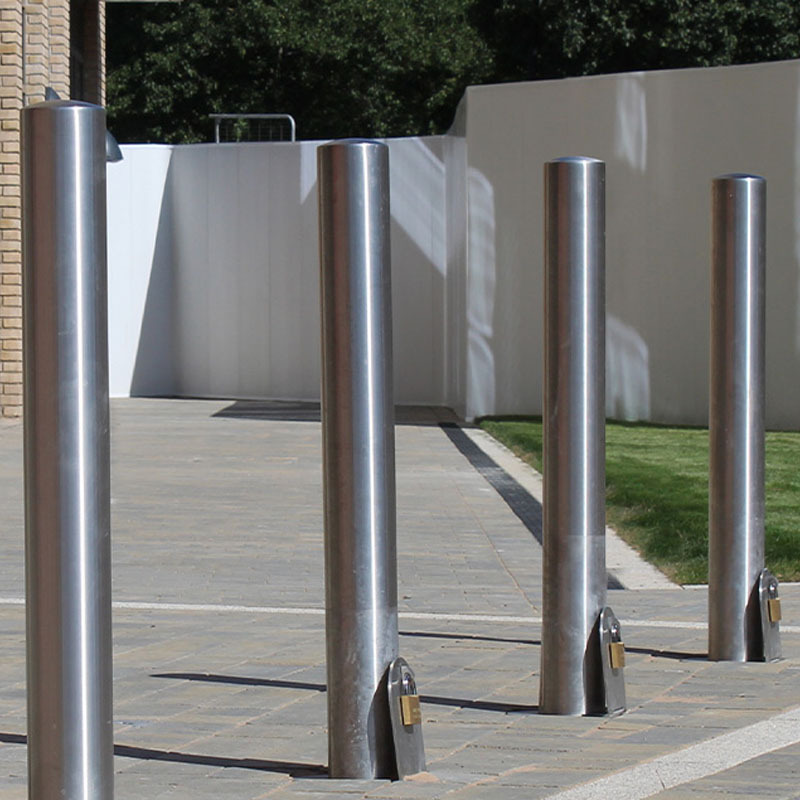 Heavy-Duty Retractable Bollard with 304 Stainless Steel