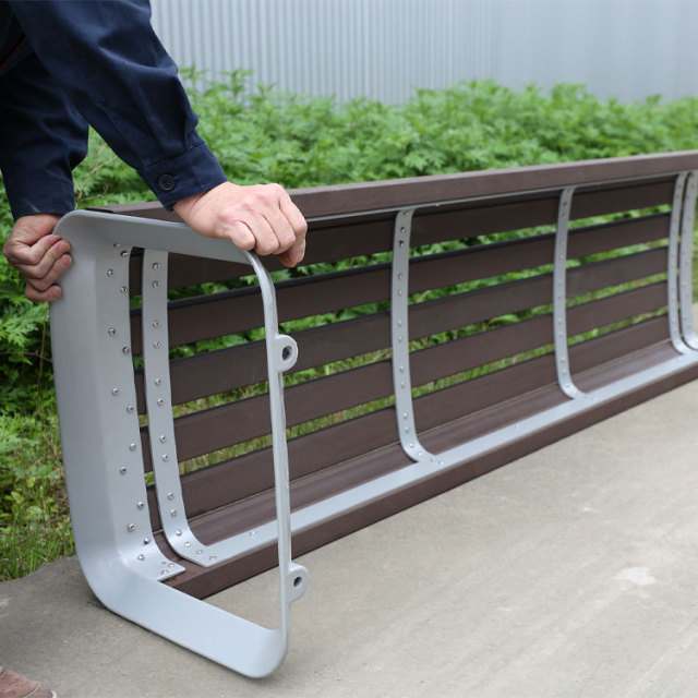 Weather-Resistant Park Bench – Plastic Wood Outdoor Seating