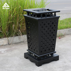 European Style Metal Trash Can - Hollow Pattern Design