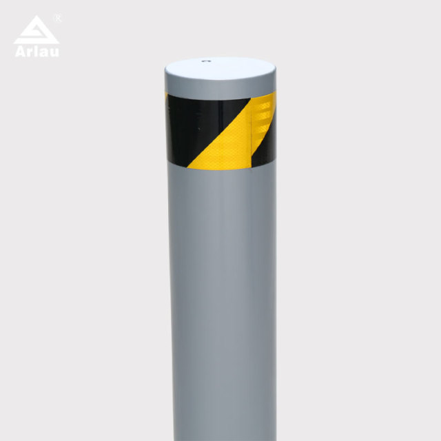 Foldable Stainless Steel Parking Post with LED Arlau
