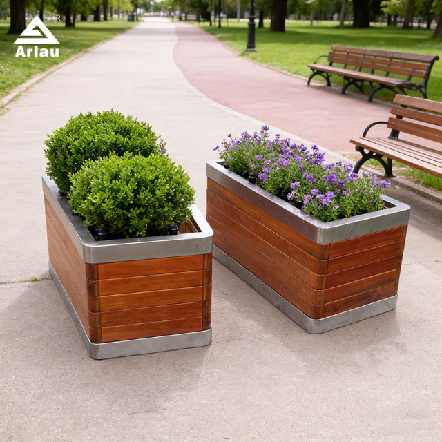 Elastic Scrapeless GEO Rectangular Planter for Commercial Landscapes