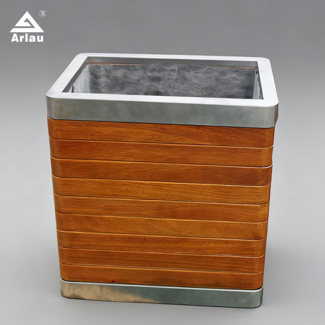 Elastic Scrapeless Square Commercial Planter for Urban Landscapes