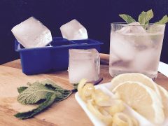 Silicone Ice Cube Tray