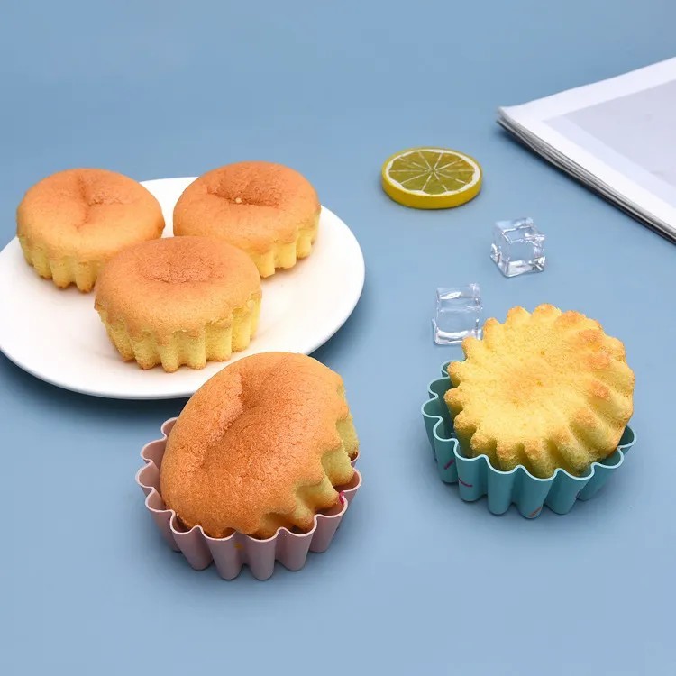 Reusable and Non-stick Mini Silicone Baking Cups
