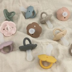 100% Soft Silicone Mini One Piece Pacifier for Babies