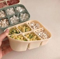 Silicone Baby Food Freezer Tray with Clip-on Lid