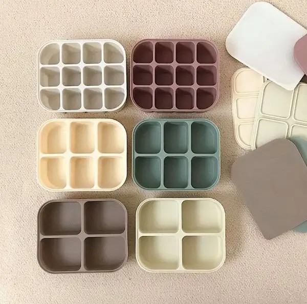 Silicone Baby Food Freezer Tray with Clip-on Lid