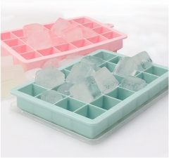 Silicone 32 Cubes  Ice Cube Tray,Silicone Ice Cube Tray, Easy-Release & Flexible Ice Cube Trays with Spill-Resistant Removable Lid, Stackable Ice Trays with Covers for Freezer