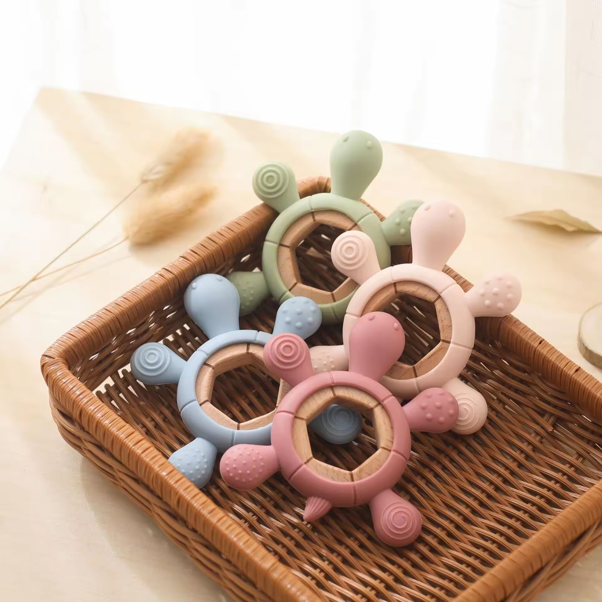 Silicone Boat Rudder Baby Teether Toys,Baby Teething Toys Silicone Teethers BPA Free Silicone Rudder with Wooden Ring Soothe Babies Gums