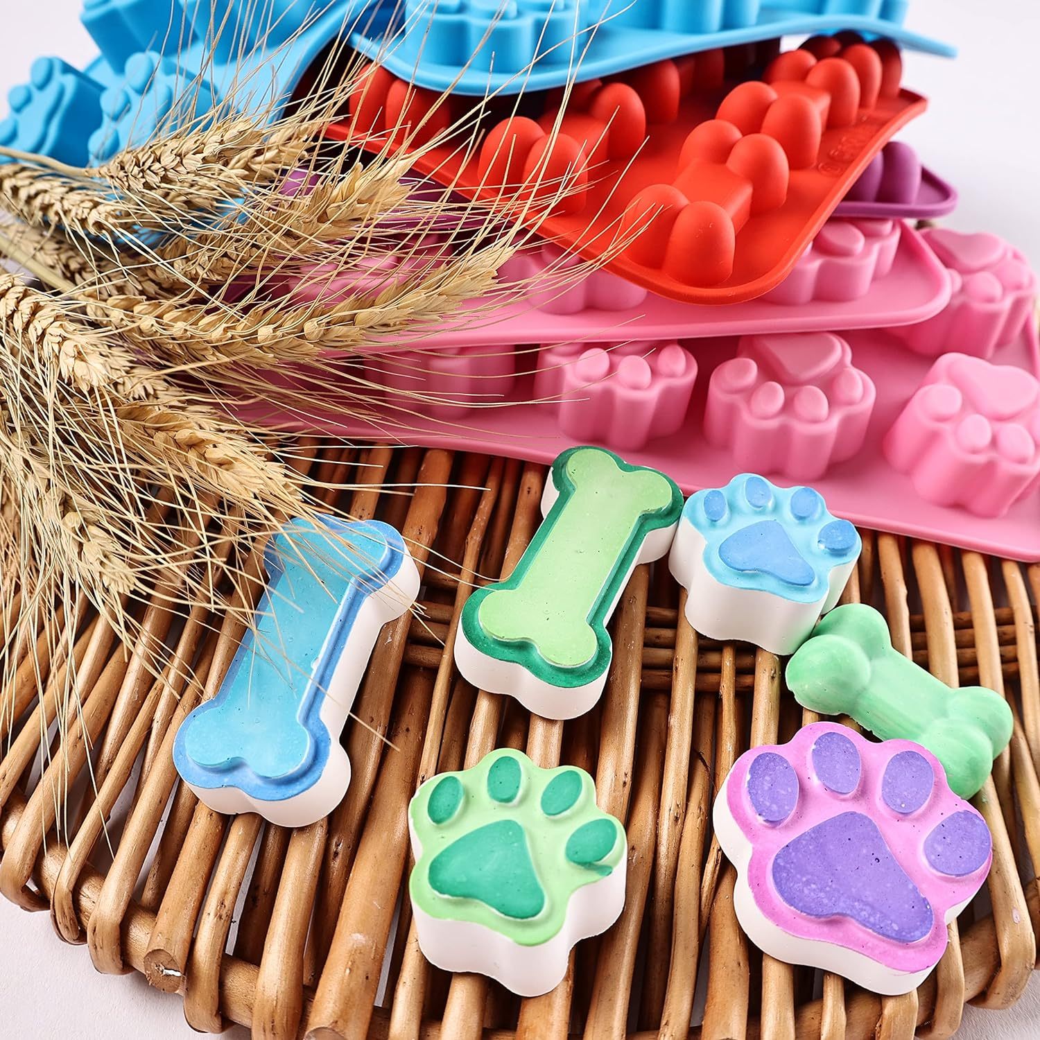Dog Paw and Bone Silicone Molds for Chocolate,Puppy Dog Paw and Bone Silicone Molds for Chocolate, Candy, Jelly, Ice Cube, Dog Treats