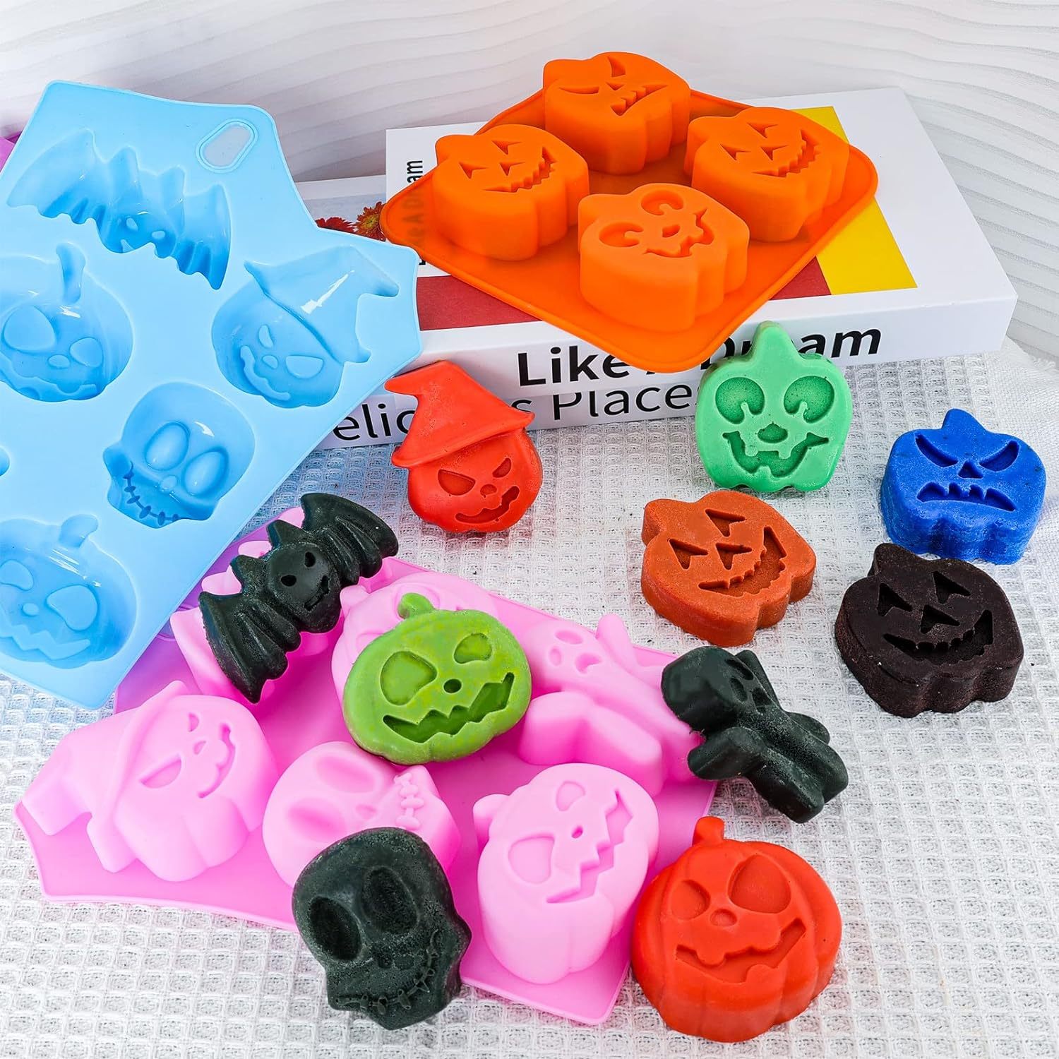 Pumpkin Silicone Mold Halloween Cake Mold,Halloween Molds Silicone Candy Chocolate Soap Mold Pumpkin Baking Mold