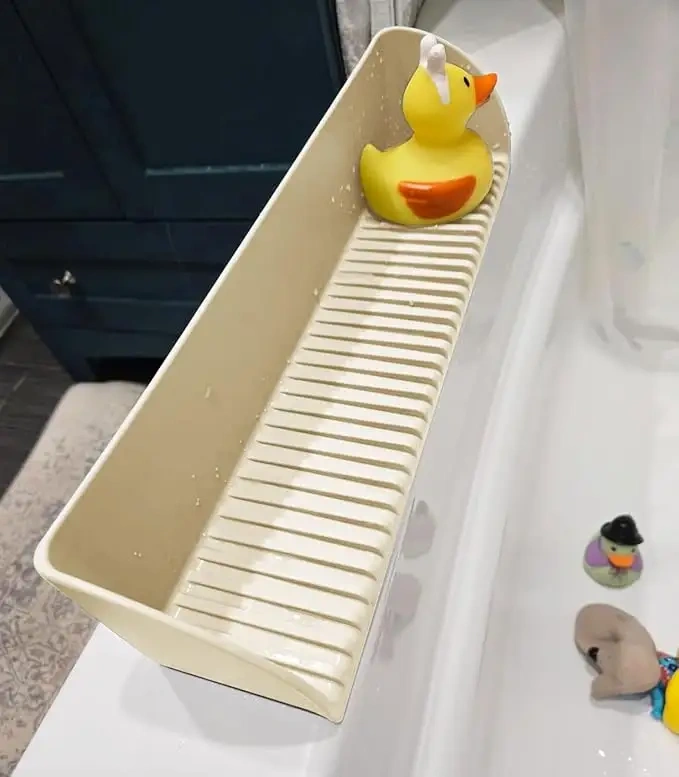 Silicone Tub Water Splash Guard with 4 Suction Cups,New Design Bath Tub Splash Guard for Kids Toddler & Baby Bath, Silicone Tub Water Splash Guard with 4 Suction Cups