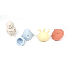 Silicone Extra-Terrestrial Bath Toys,Space Rocket Shape Baby Bathtub Toys Silicone Extra-Terrestrial Bath Toys