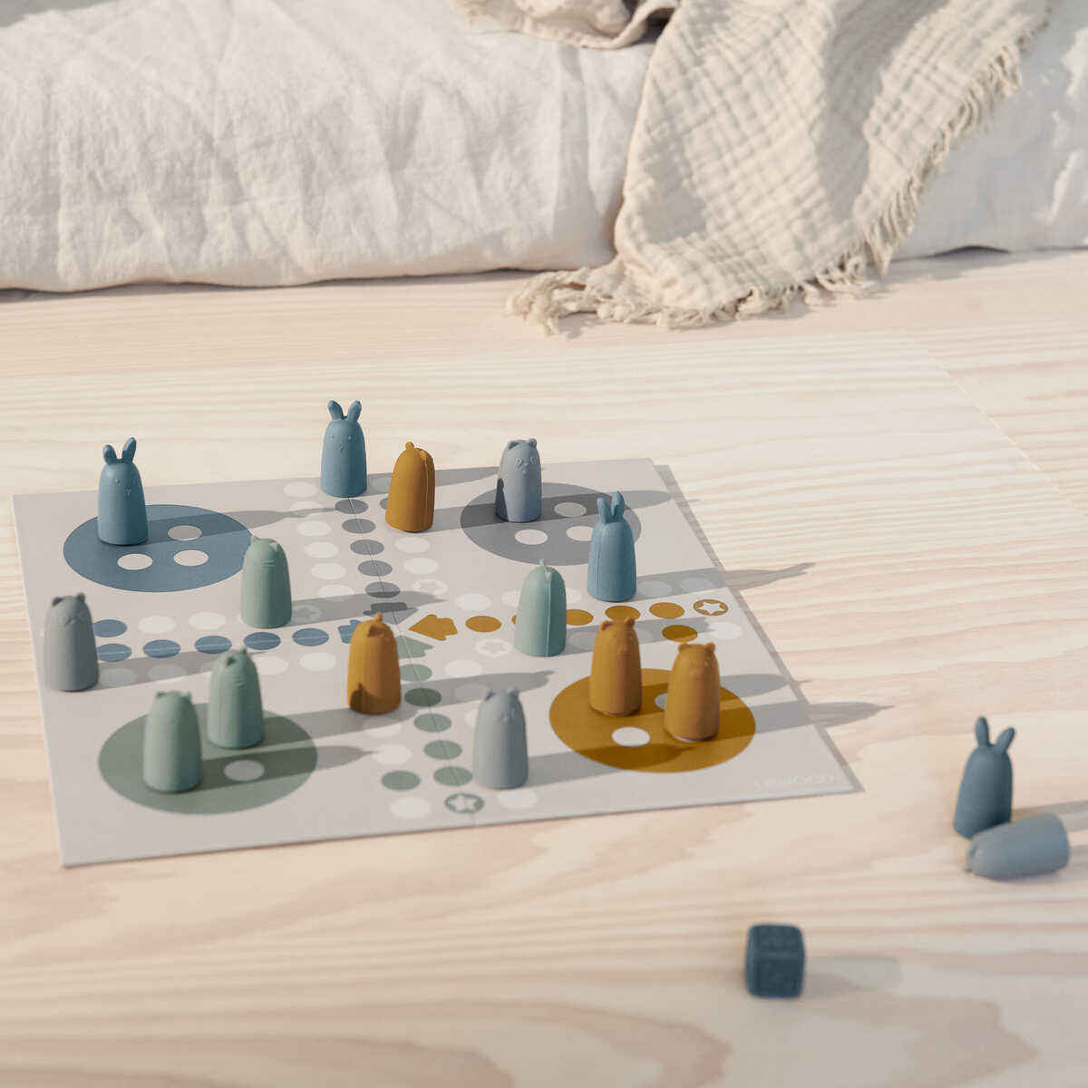 Silicone Ludo Set Dusty Pink,Animal-Shaped Ludo Game Multi Mix Set, Silicone Ludo Set Dusty Pink, Classic Ludo Game Toys Set Pale Blue
