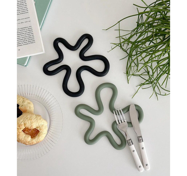 Silicone Trivet Mat,Silicone Trivet Mat - Hot Pot Holder Hot Pads for Table & Countertop - Trivet for Hot Dishes - Non-Slip & Heat Resistant Modern Kitchen Hot Pads for Pots & Pans,