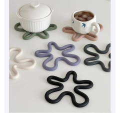 Silicone Trivet Mat,Silicone Trivet Mat - Hot Pot Holder Hot Pads for Table & Countertop - Trivet for Hot Dishes - Non-Slip & Heat Resistant Modern Kitchen Hot Pads for Pots & Pans,