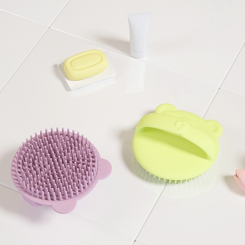 Dry Skin Baby Bath Brush,Baby Bear Shampoo Comb, Silicone Bristles, Newborn Dandruff Comb