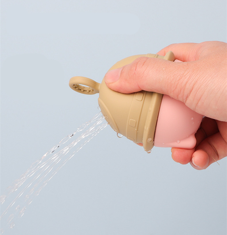 UFO Silicone Bath Playing Toy Water Squeezing Brush,UFO Silicone Bath Playing Toy Water Squeezing Brush, Bath Spraying Toy for Toddlers and Children Montessori Motor Skills