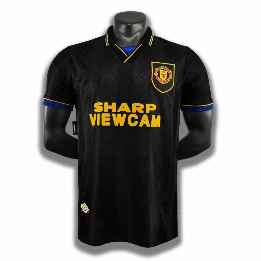 199394 season Manchester United away game Retro
