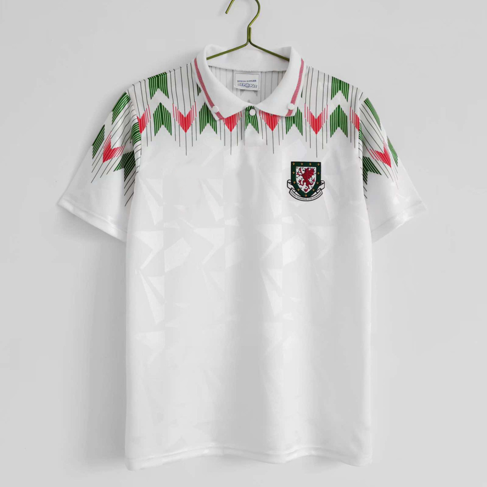 199092 season Wales away game Retro