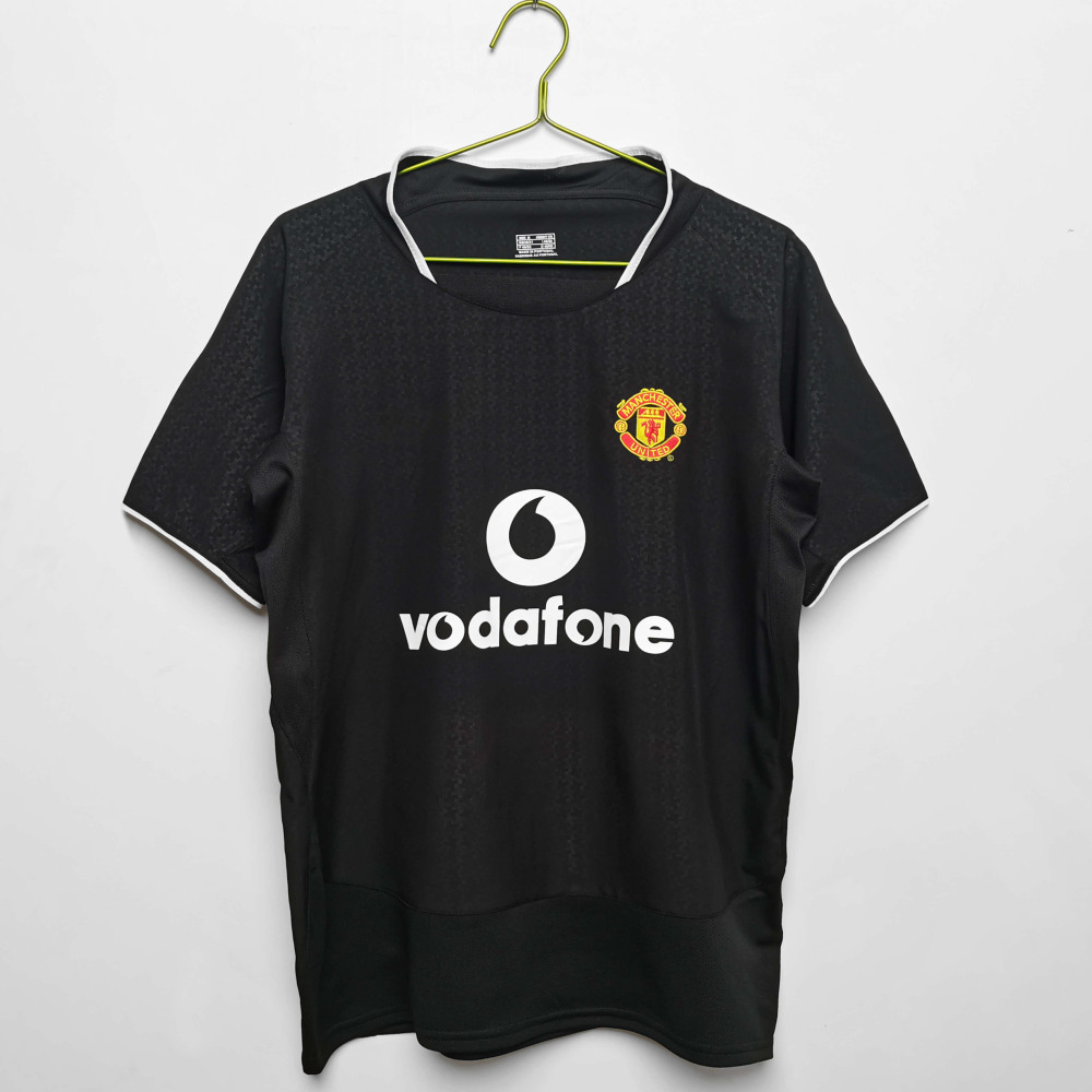 20304 season Manchester United away game Retro