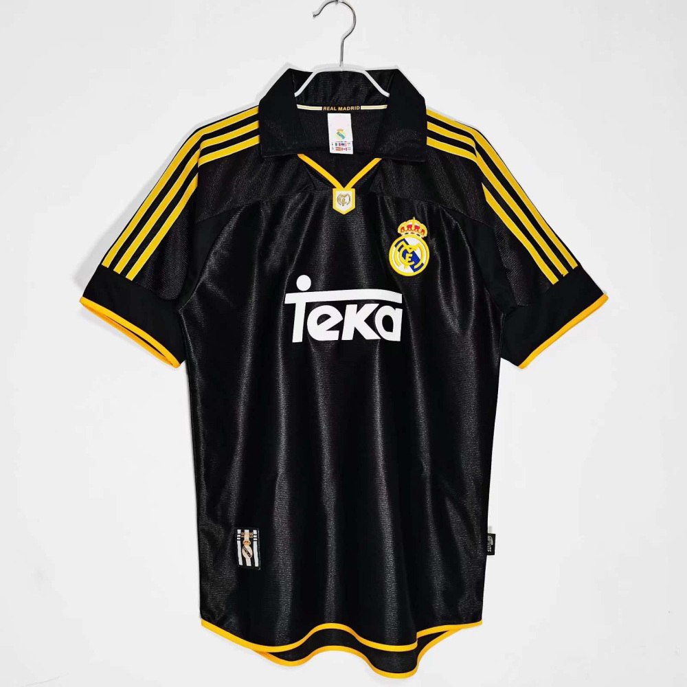 199901 season Real Madrid away game retro