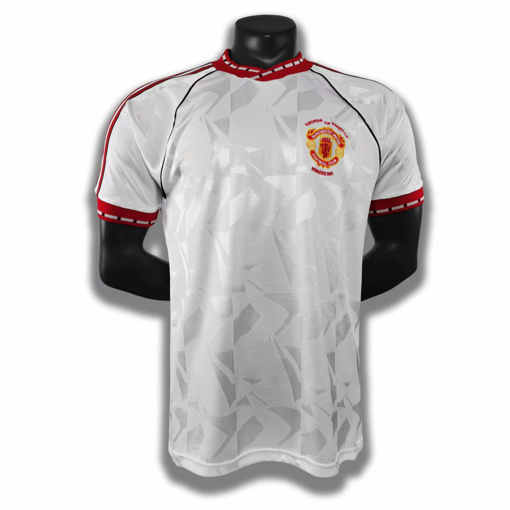 In the 1991 season, Manchester United played away from home retro