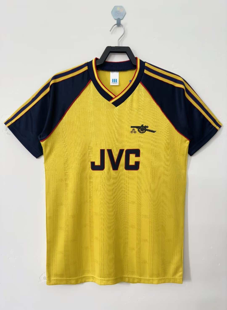 1988-90 Arsenal away game retro