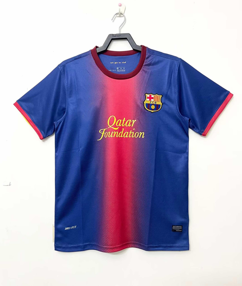 12-13 Barcelona Home  retro