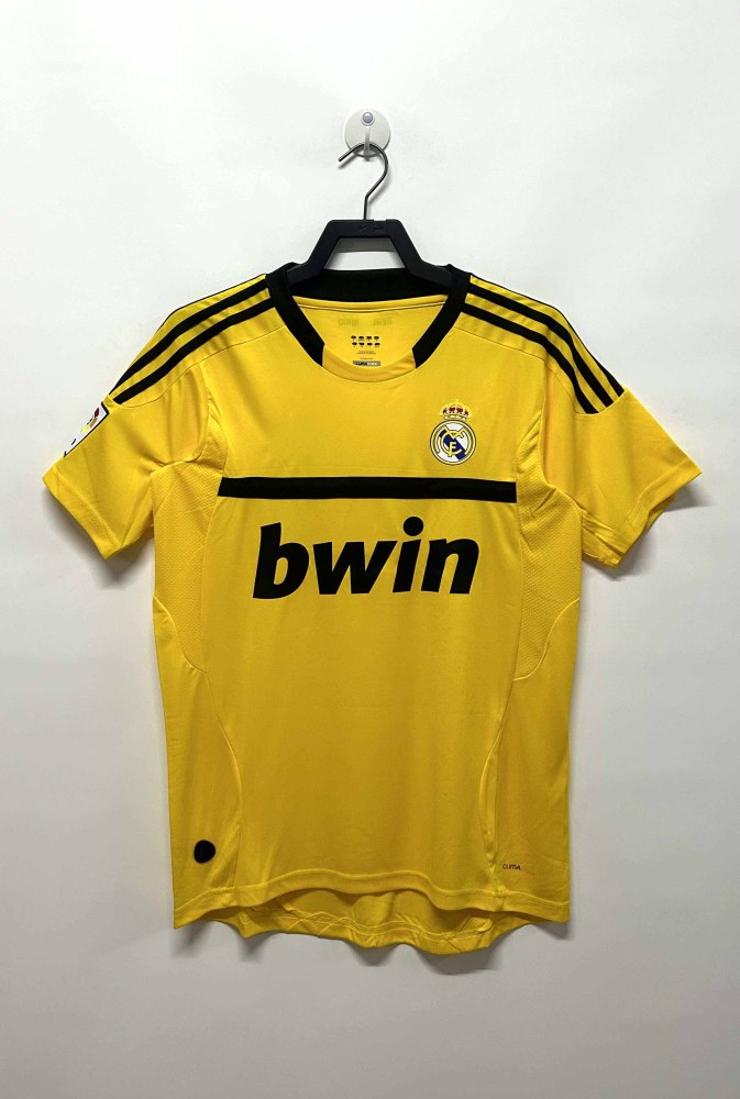 2011-12 Real Madrid Yellow Goalkeeper retro