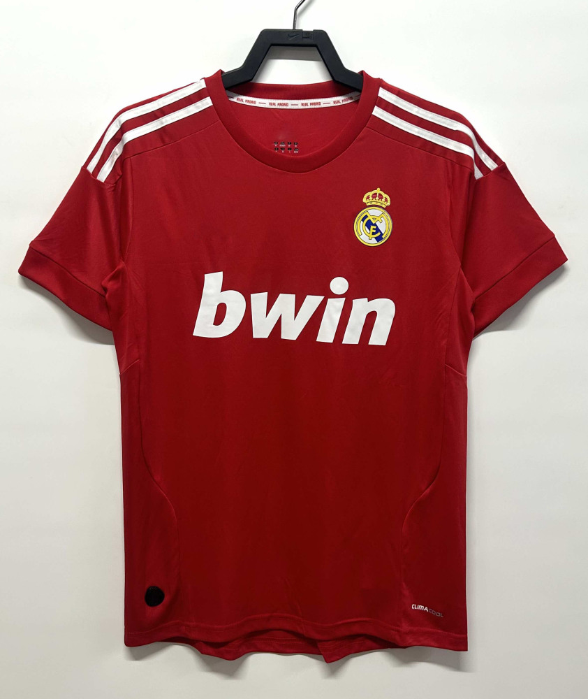 011-12 Real Madrid two away team retro