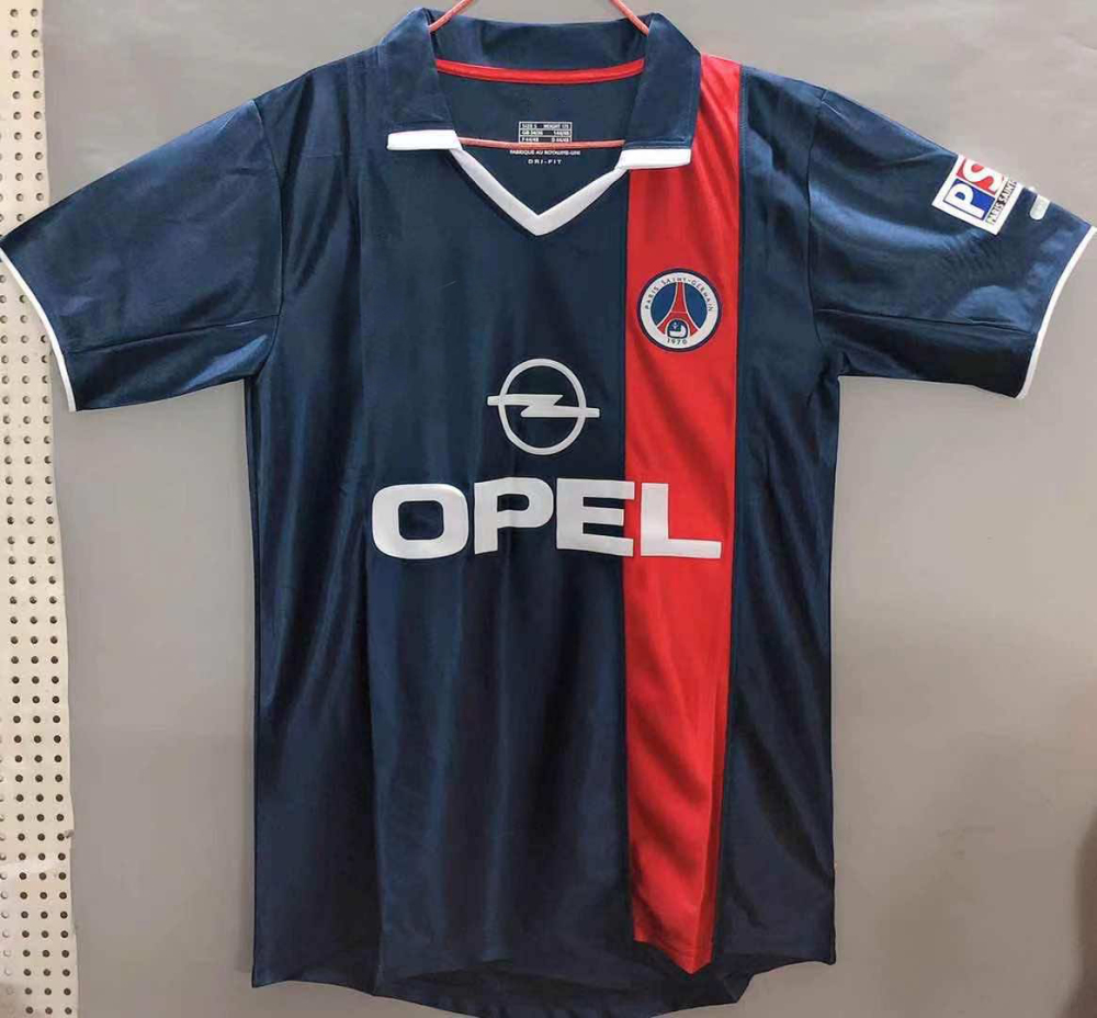 2001 Paris Home retro