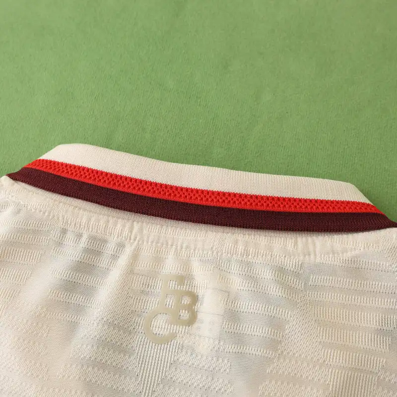 2425 season Fußball-Club Bayern München third  Player version