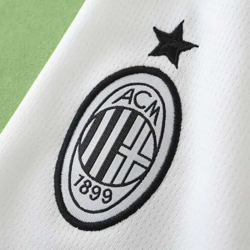 2425 season A.C. Milan away shorts