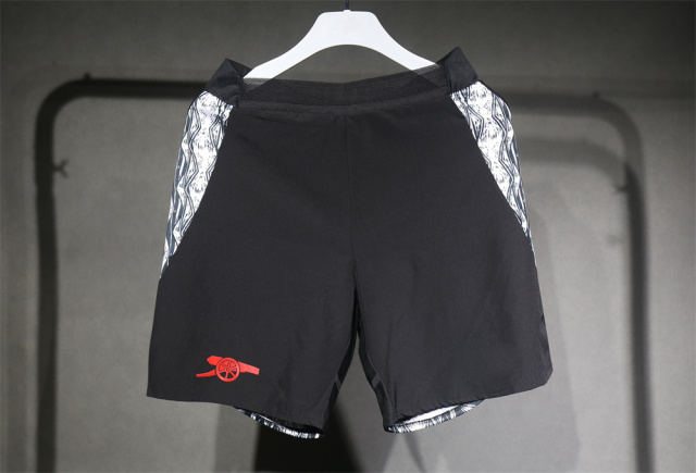 2425 season Arsenal F.C. away Player version short