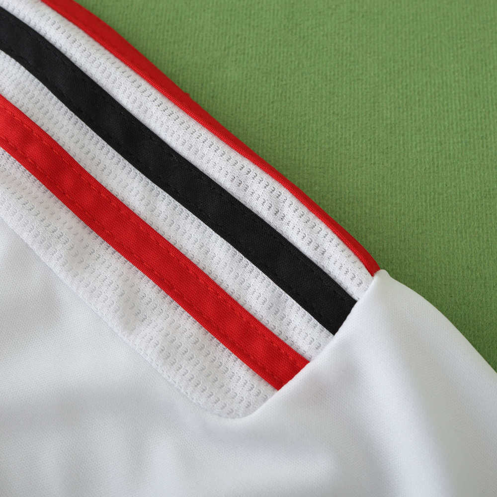 1112 season A.C. Milan away retro Fan version