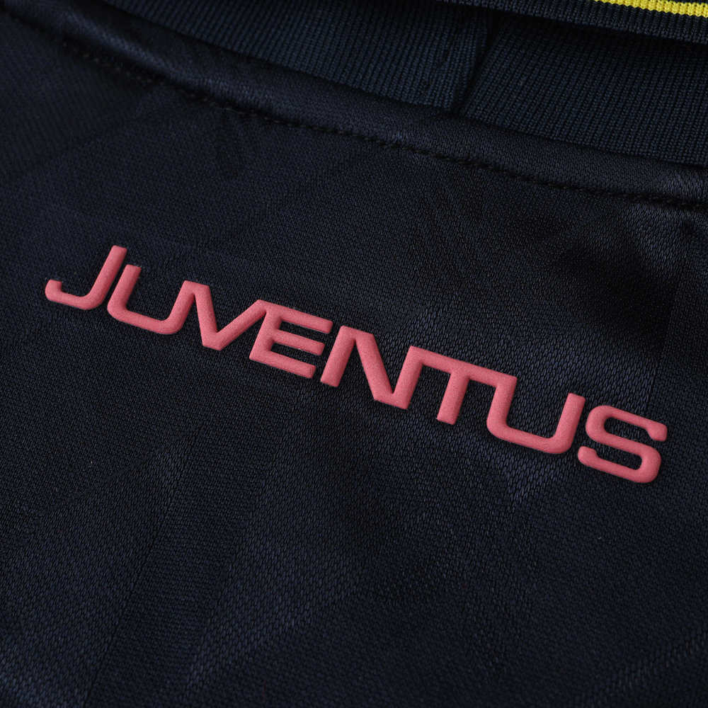 2425 Juventus F.C. Retro collaboration style Fan version