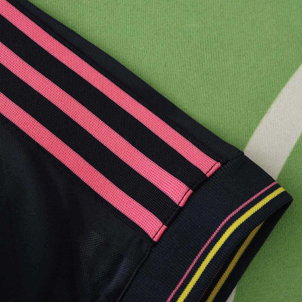 2425 Juventus F.C. Retro collaboration style Fan version