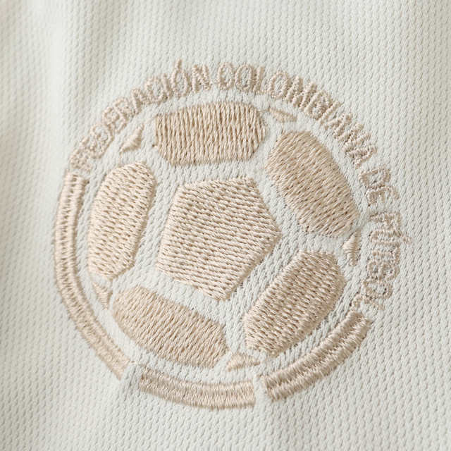 2425 season Columbia 100th anniversary Kids kit