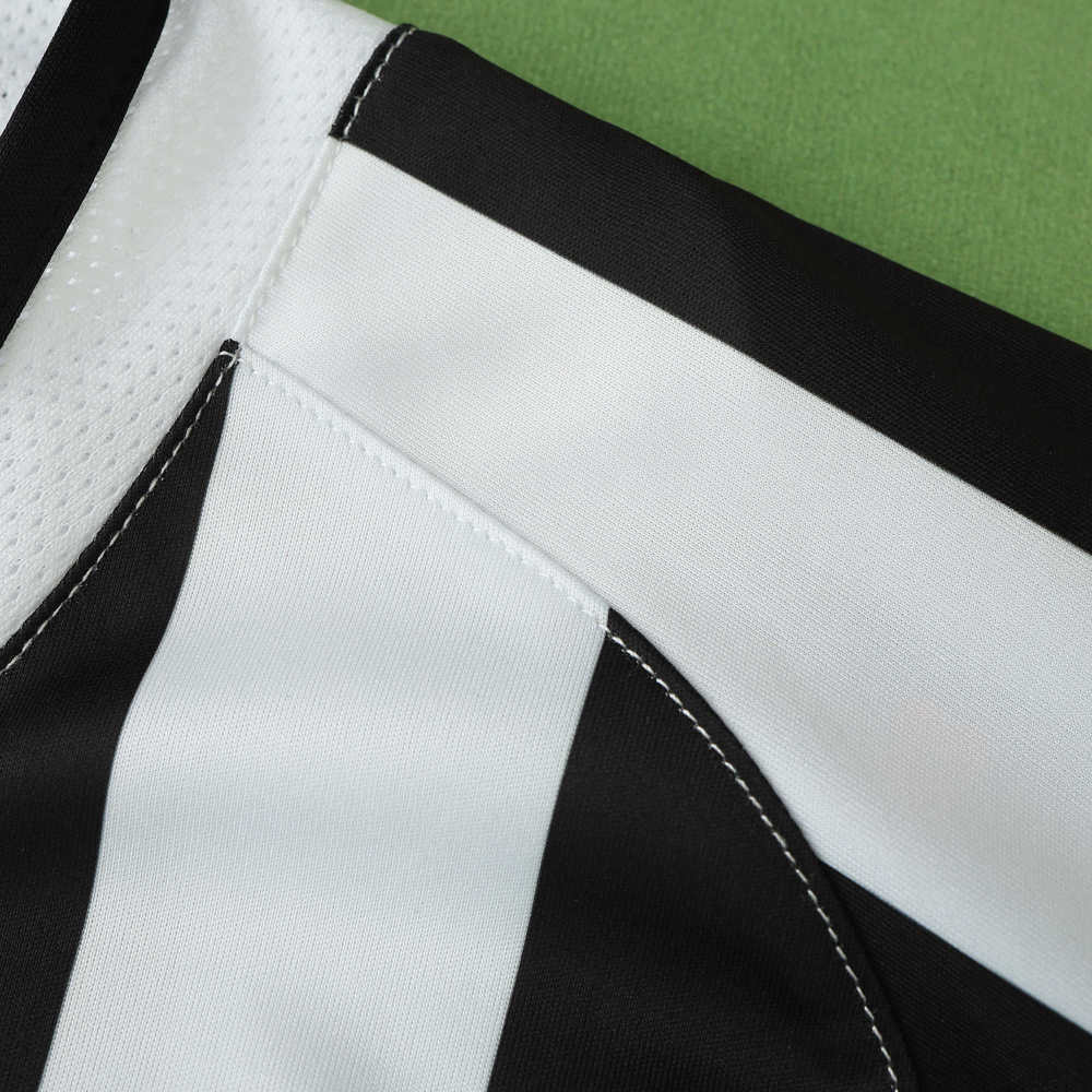 0405 season Juventus F.C. home retro Fan version