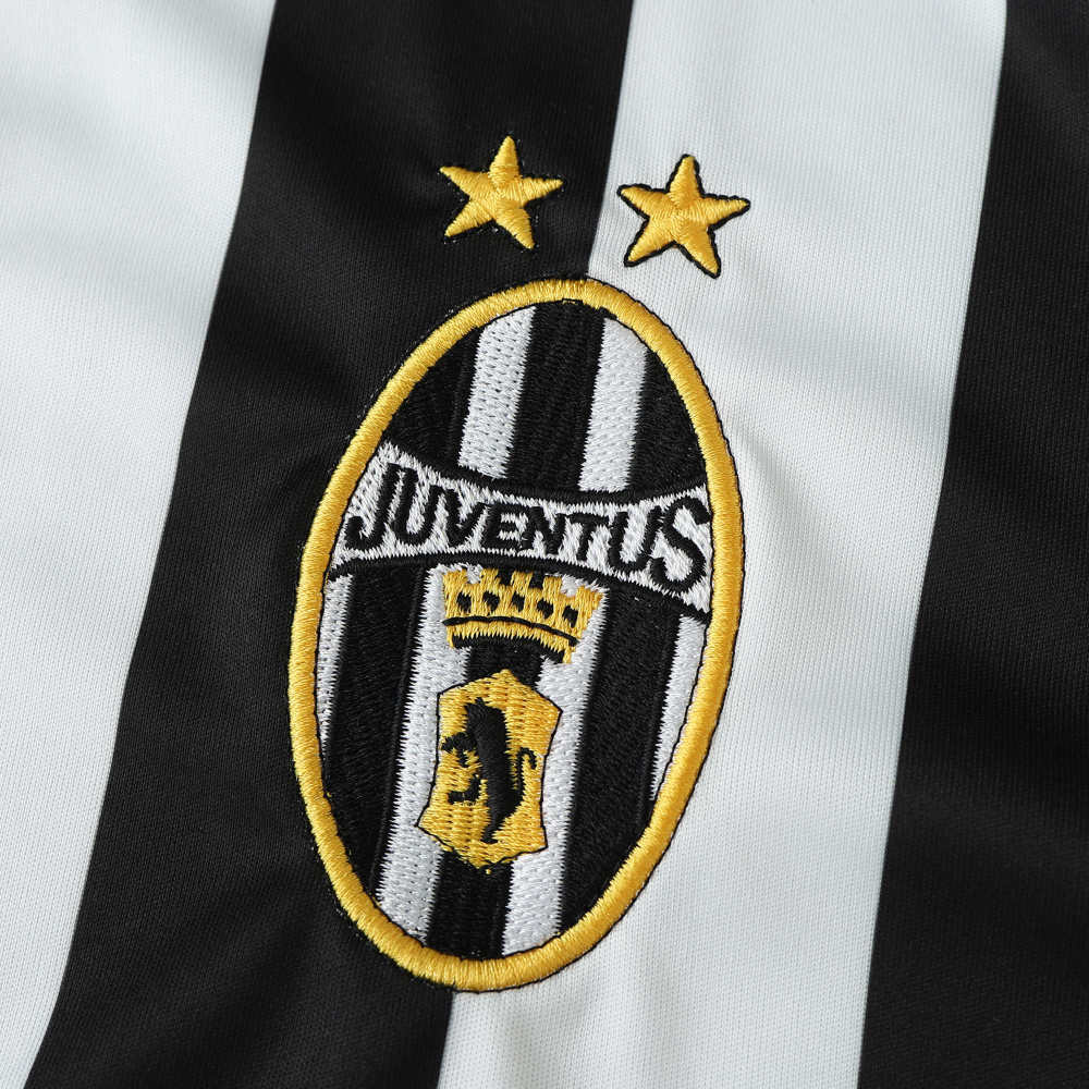 0405 season Juventus F.C. home retro Fan version