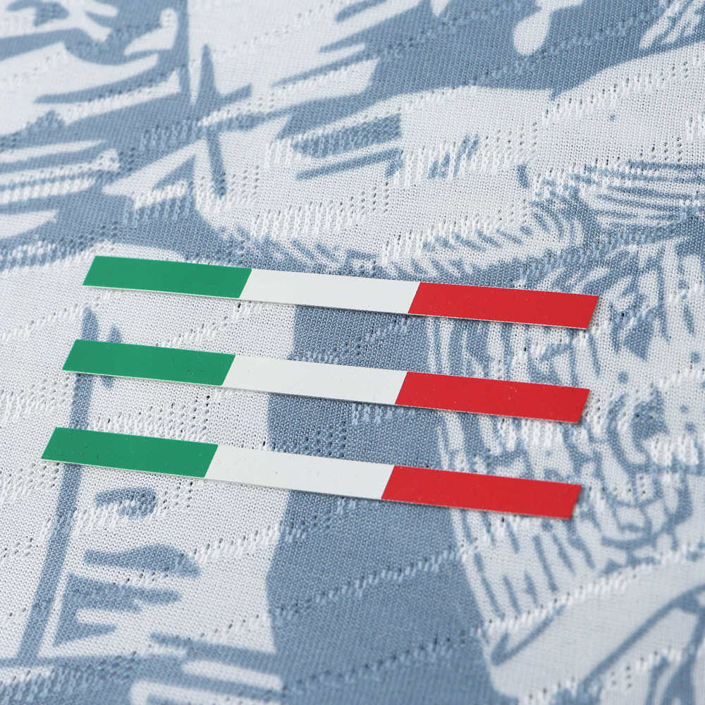 2425 Italy Concept version Player version