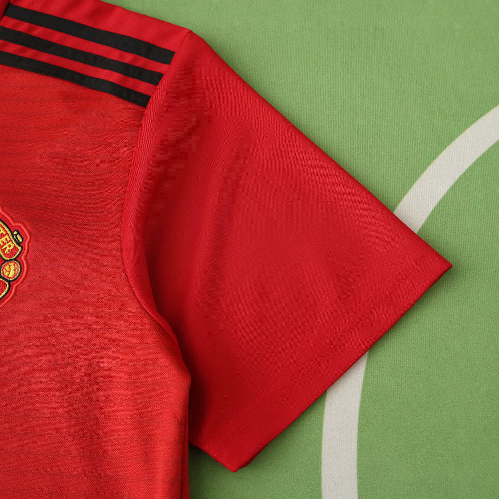 1819 season Manchester United Home retro Fan version