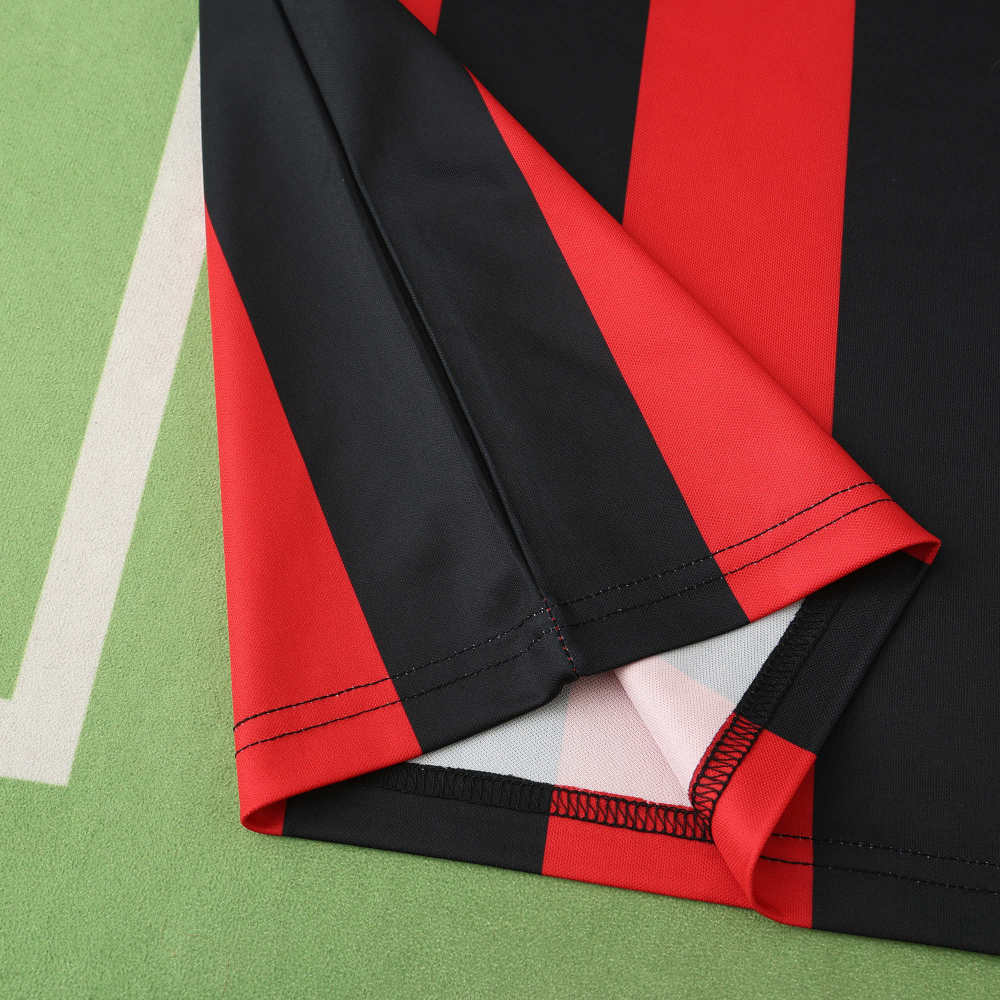 8889 season A.C. Milan home retro Fan version