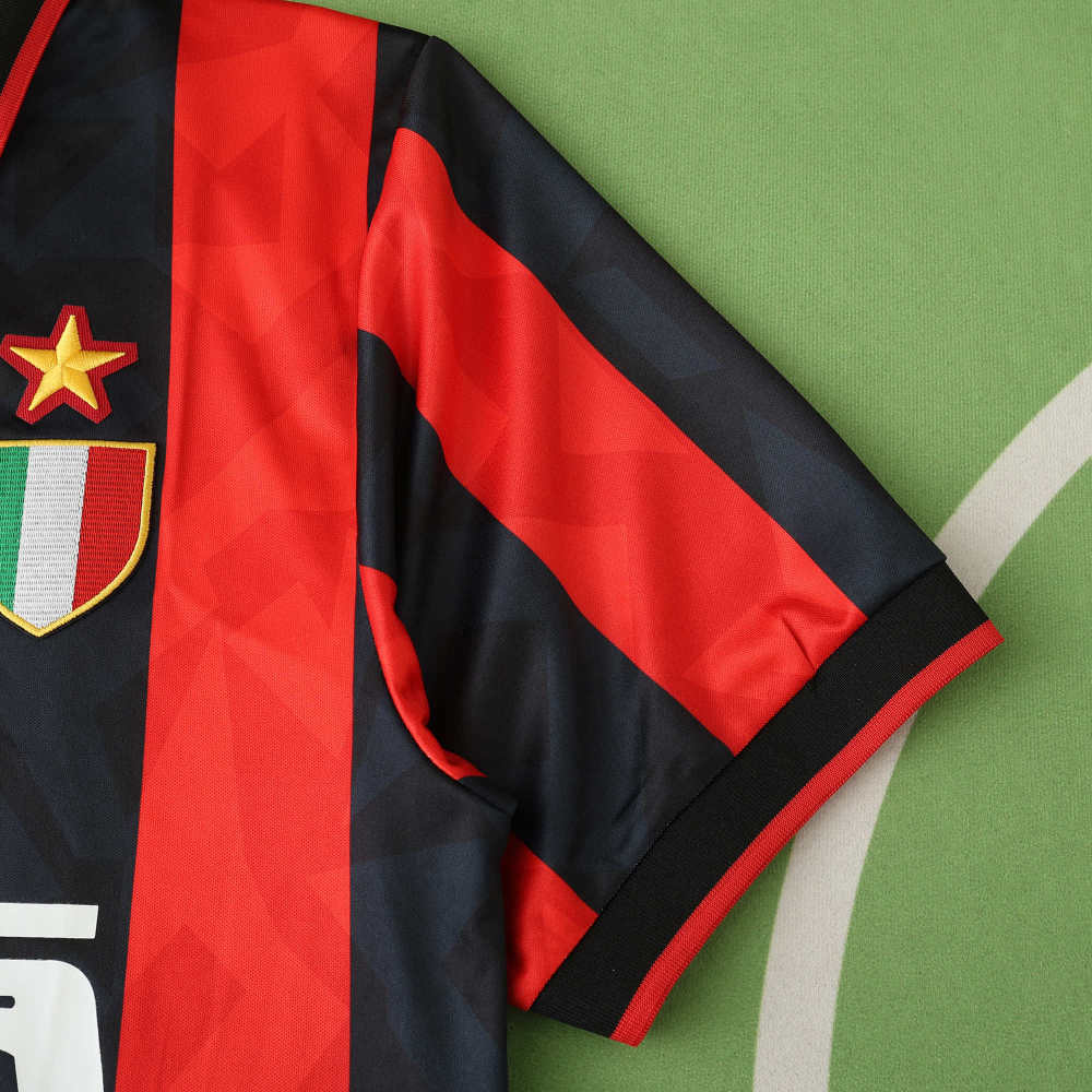 9394 season A.C. Milan home retro Fan version
