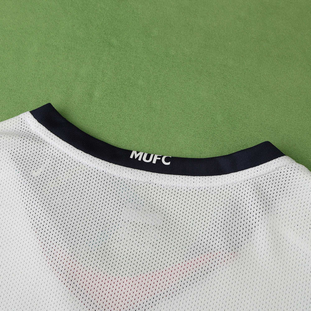 0809 season Manchester United F.C. third retro Fan version